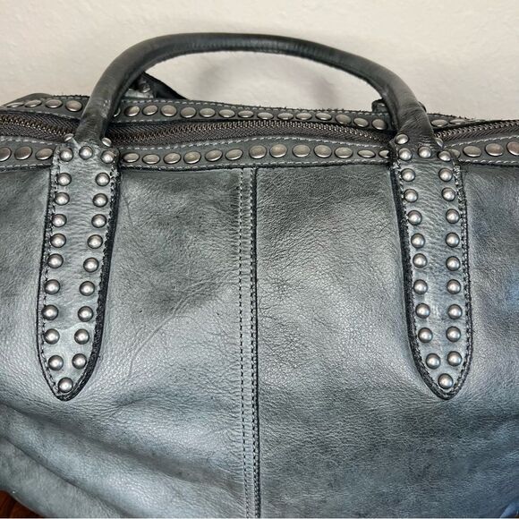 Grey leather satchel 🖤 adjustable Crossbody strap 🖤 EXCELLENT CONDITION - Picture 2 of 6